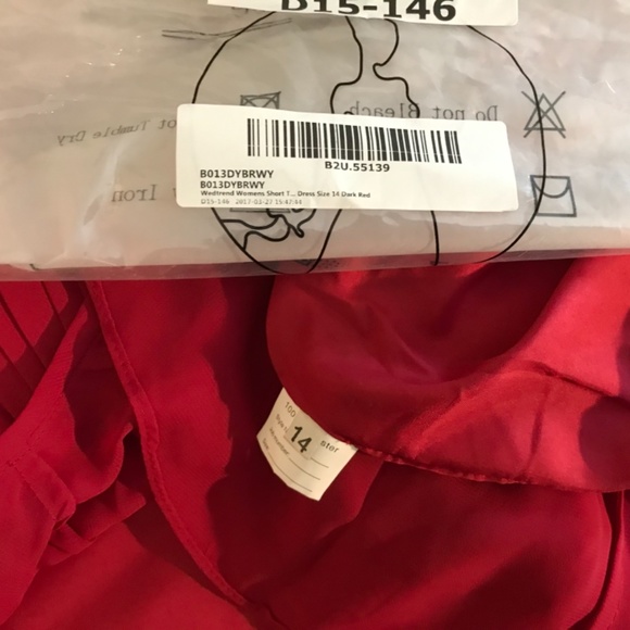 Short Red Cocktail party dress - Picture 5 of 7